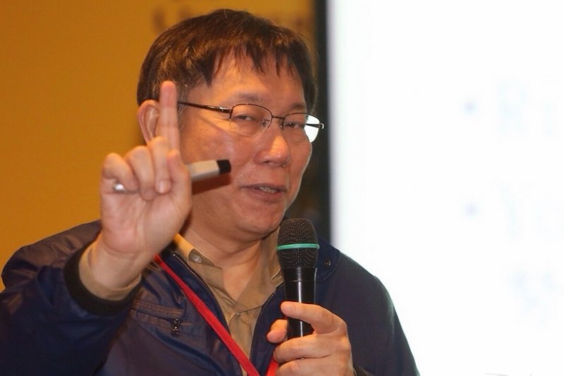 台北市長柯文哲25日表示,「奇怪,每個人都說我不講政策,但我講政策你又不聽!」(楊子磊攝)